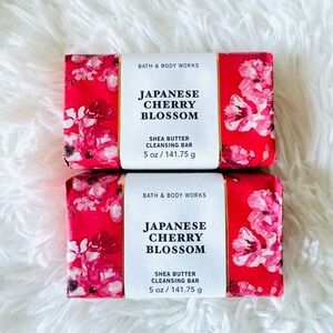 Bath & Body Works Japanese Cherry Blossom Shea Butter Cleansing Bar - 2PCS.
